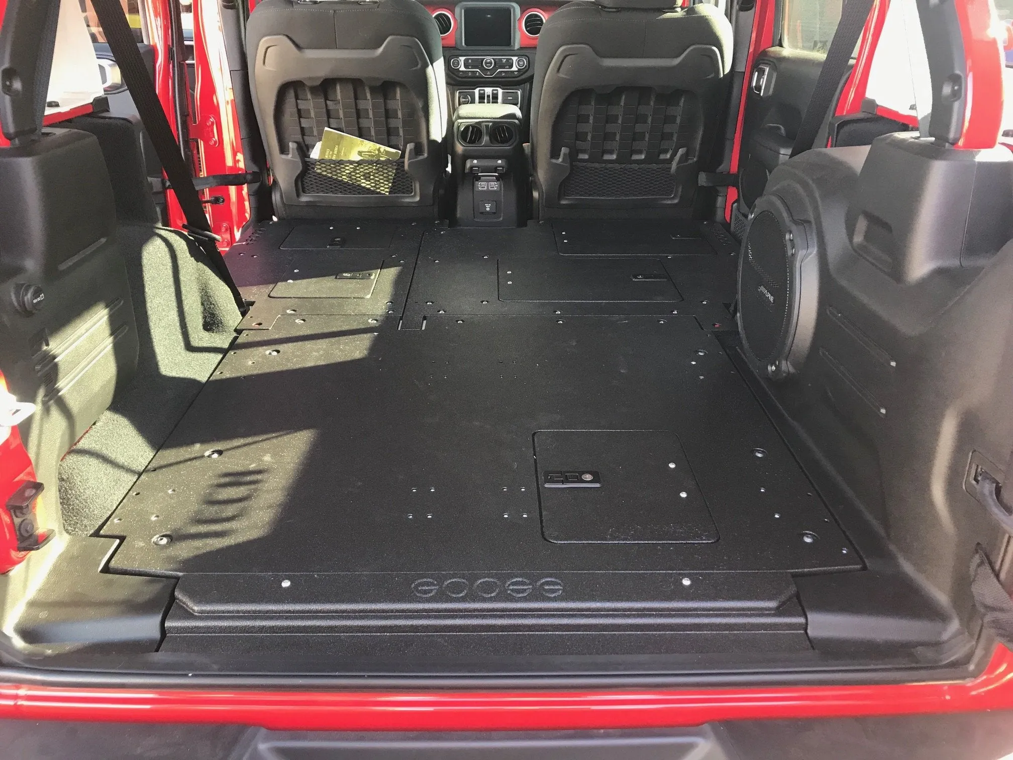 Goose Gear Jeep Wrangler JL Unlimited Sleeping Platforms 2018 