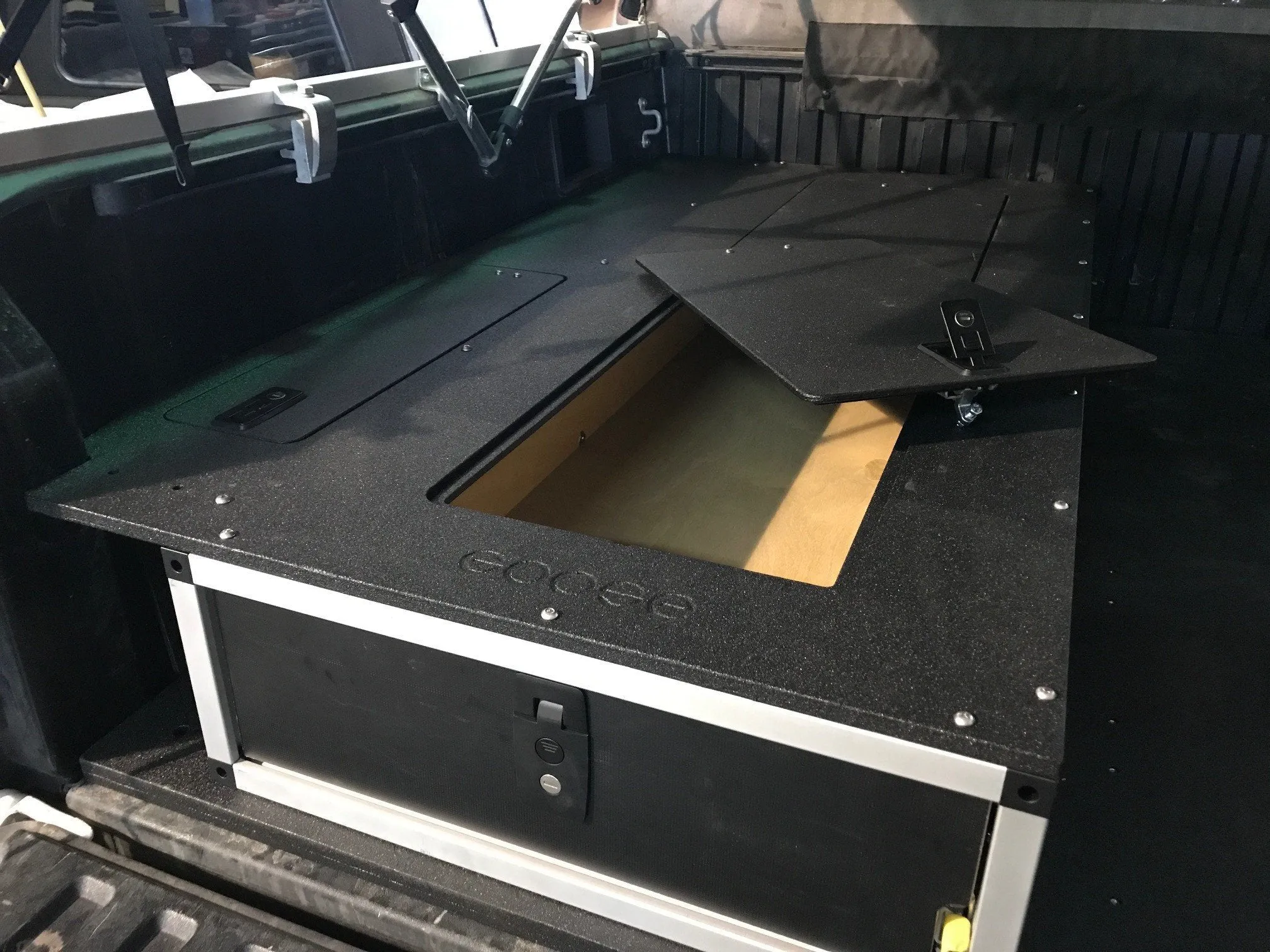 Goose Gear Tacoma System - Module Top Plate - 3 Access Doors