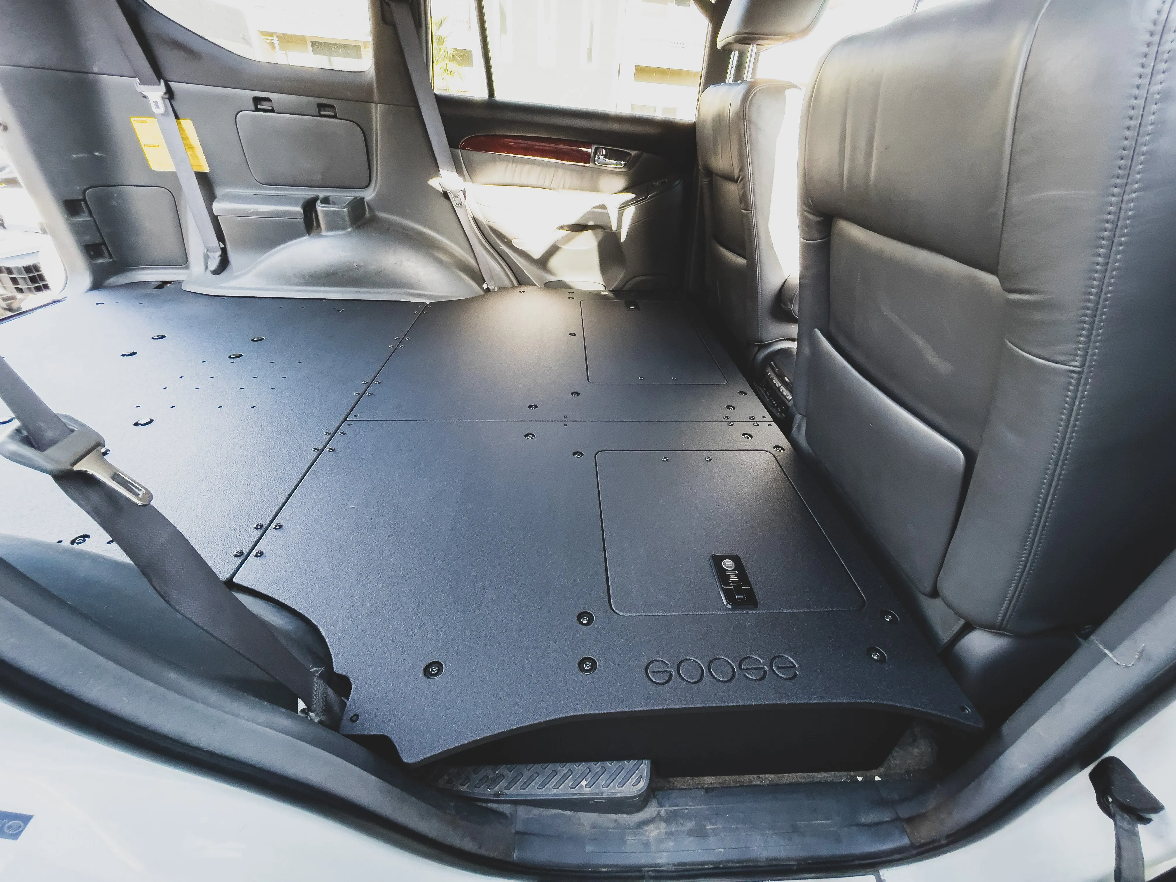 LEXUS GX470 2002-09 SECOND ROW SEAT DELETE PLATE SYSTEM