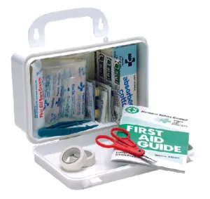 Seachoice 42041 Deluxe First Aid Kit